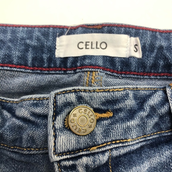 Cello Distressed Frayed Hem Jean Skirt Size S - Picture 3 of 4